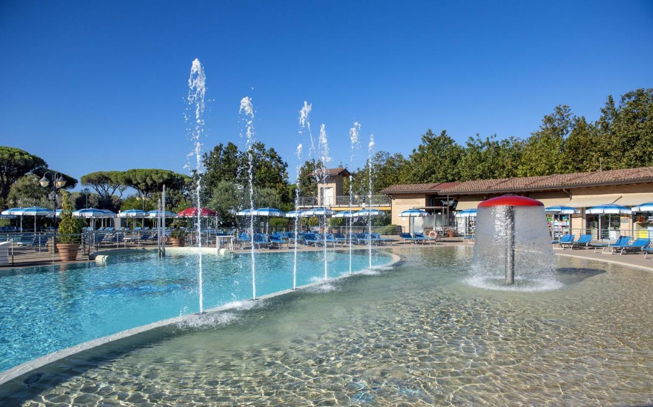 Camping Village Baia Azzurra Castiglione della Pescaia Exterior foto